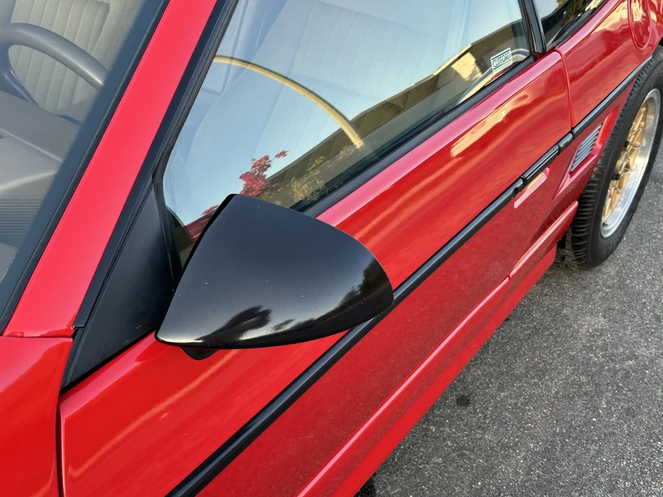 1988 Pontiac Fiero GT - Image 25 of 31
