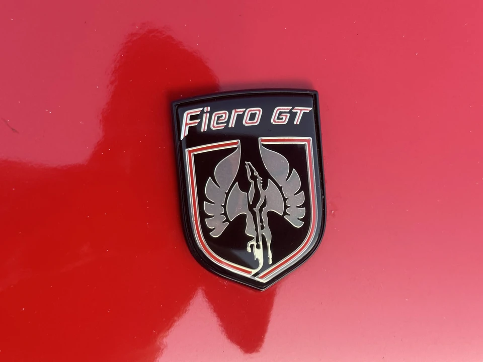 1988 Pontiac Fiero GT - Image 23 of 31