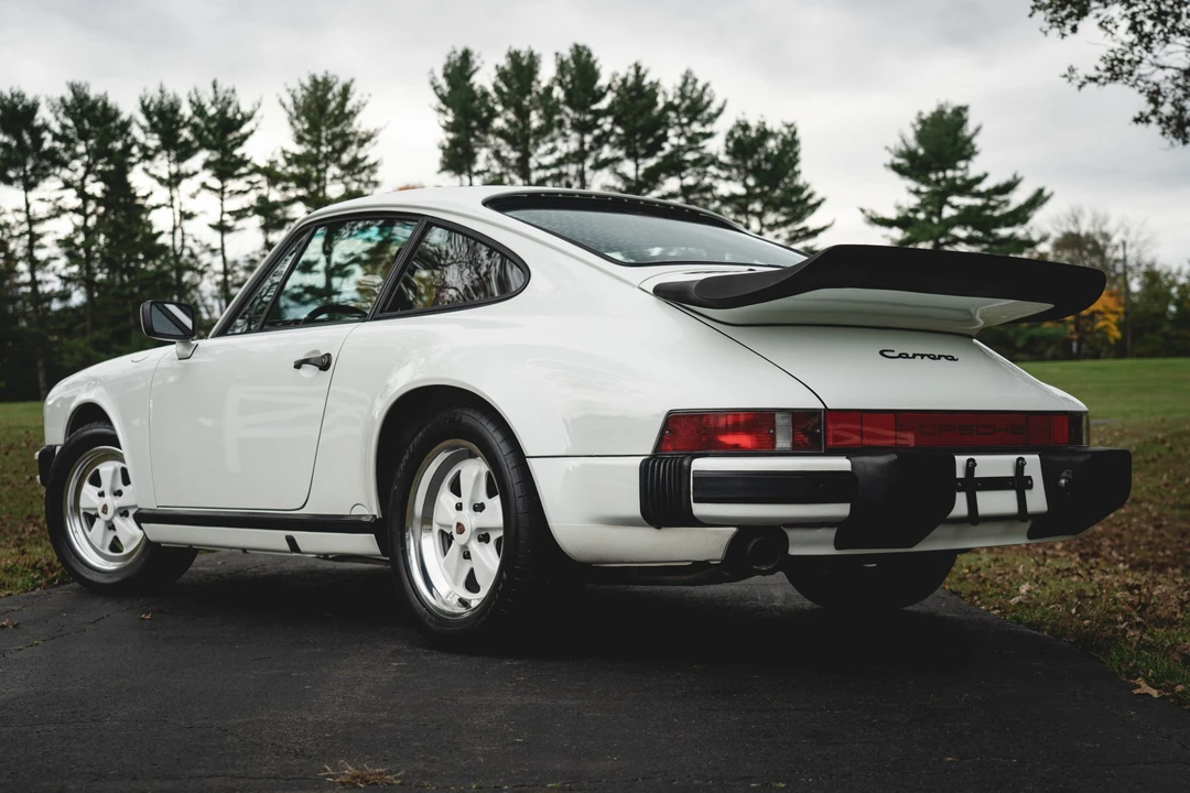 1988 Porsche 911 Carrera 3.2 - Image 13 of 31