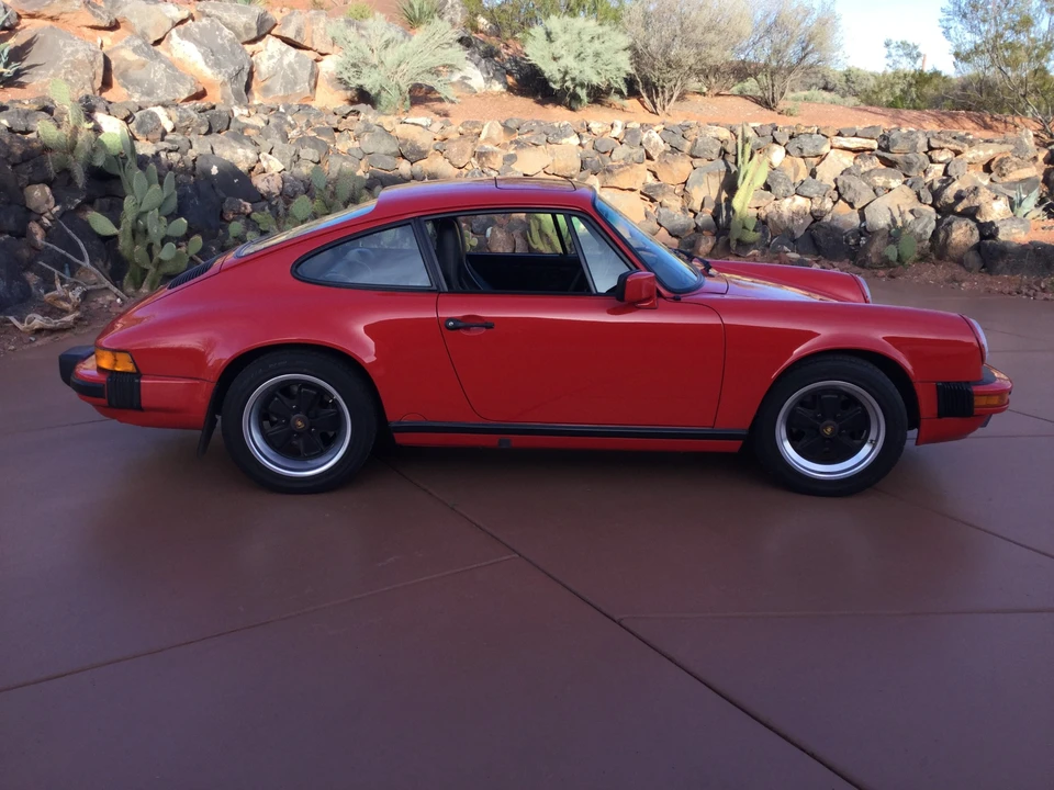 1988 Porsche 911 Carrera 3.2 - Image 18 of 31