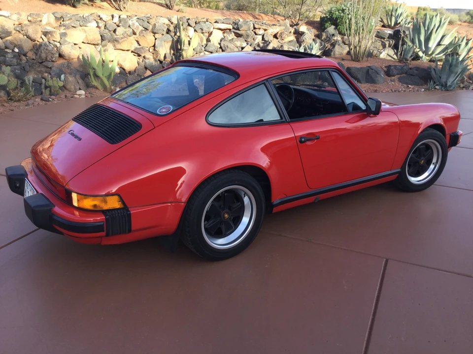 1988 Porsche 911 Carrera 3.2 - Image 16 of 31