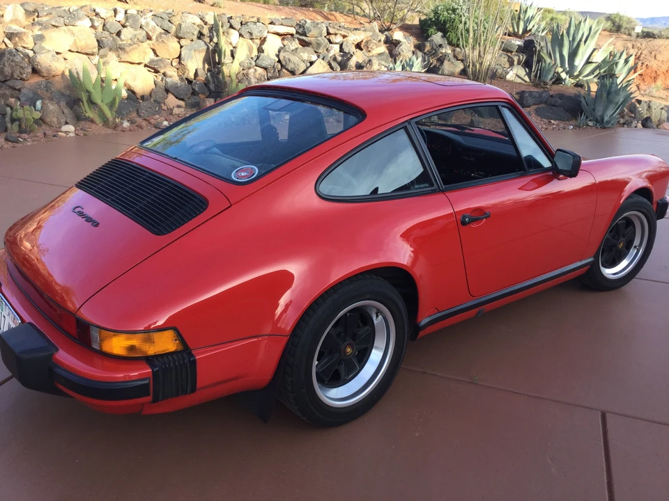 1988 Porsche 911 Carrera 3.2 - Image 17 of 31