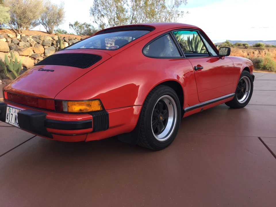 1988 Porsche 911 Carrera 3.2 - Image 15 of 31