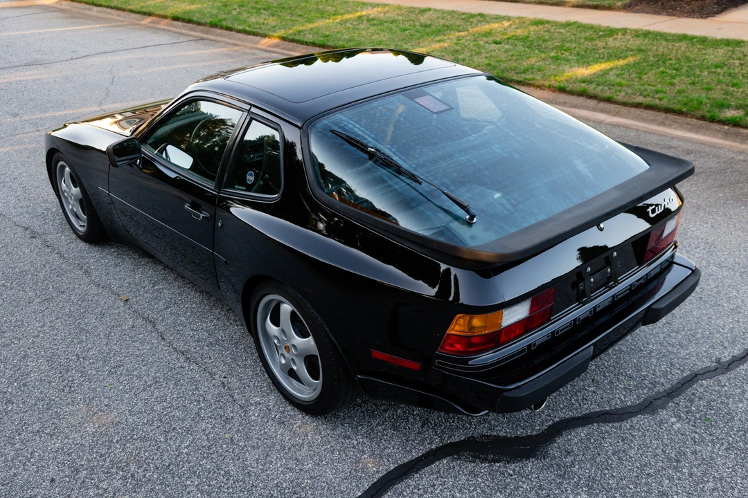 1988 Porsche 944 Turbo - Image 14 of 31