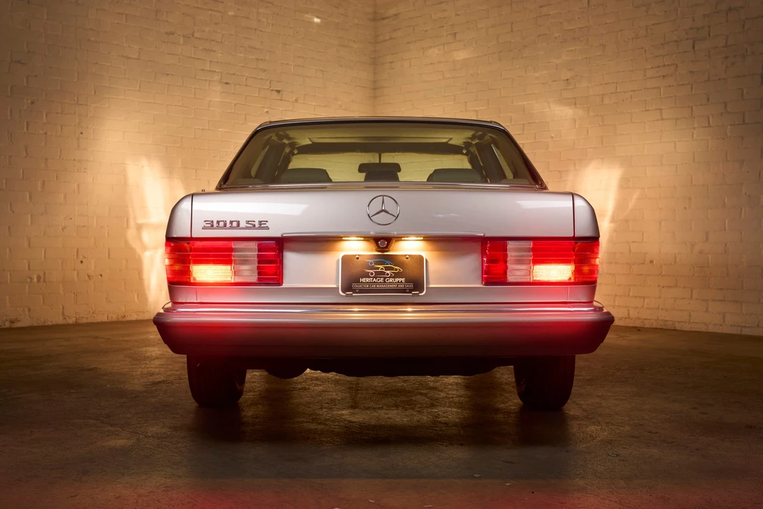 1989 Mercedes-Benz W112 - Image 19 of 31