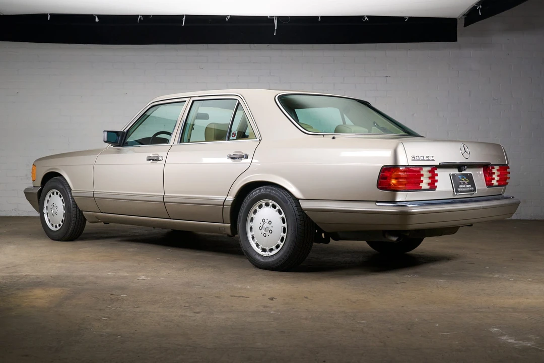 1989 Mercedes-Benz W112 - Image 14 of 31