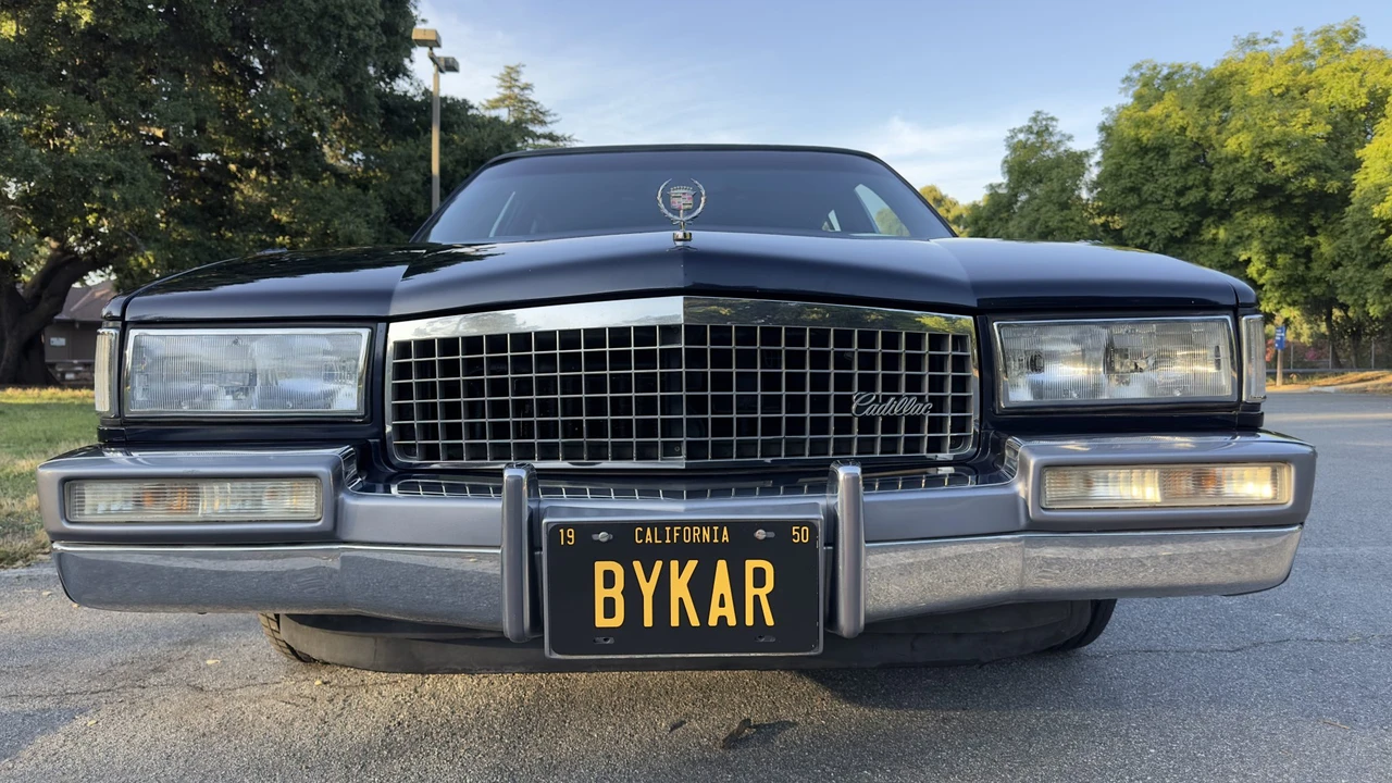 1990 Cadillac Fleetwood - Image 30 of 31