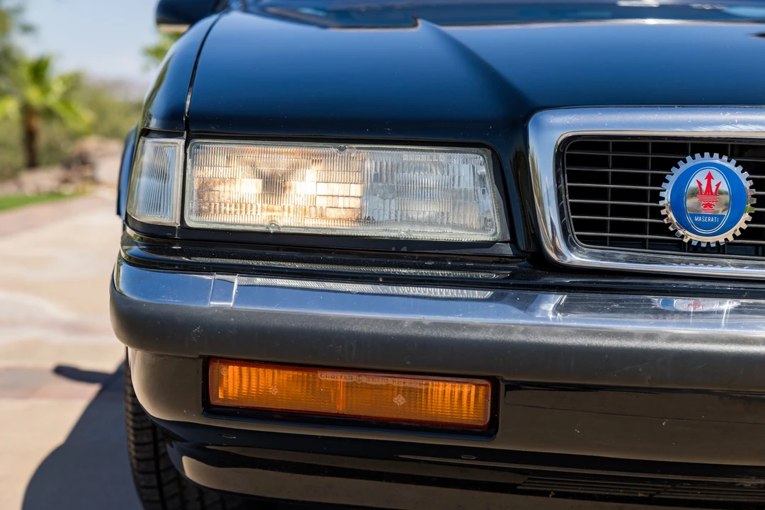 1990 Chrysler TC by Maserati - Image 22 of 31