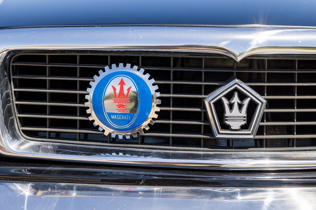 1990 Chrysler TC by Maserati - Image 31 of 31