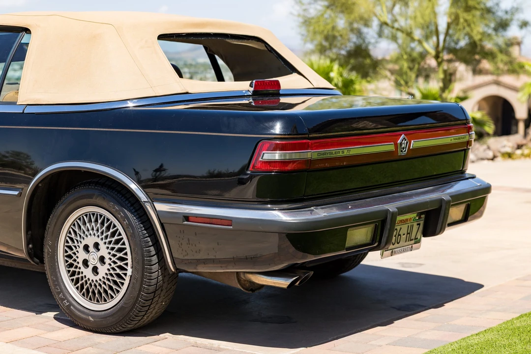 1990 Chrysler TC by Maserati - Image 24 of 31