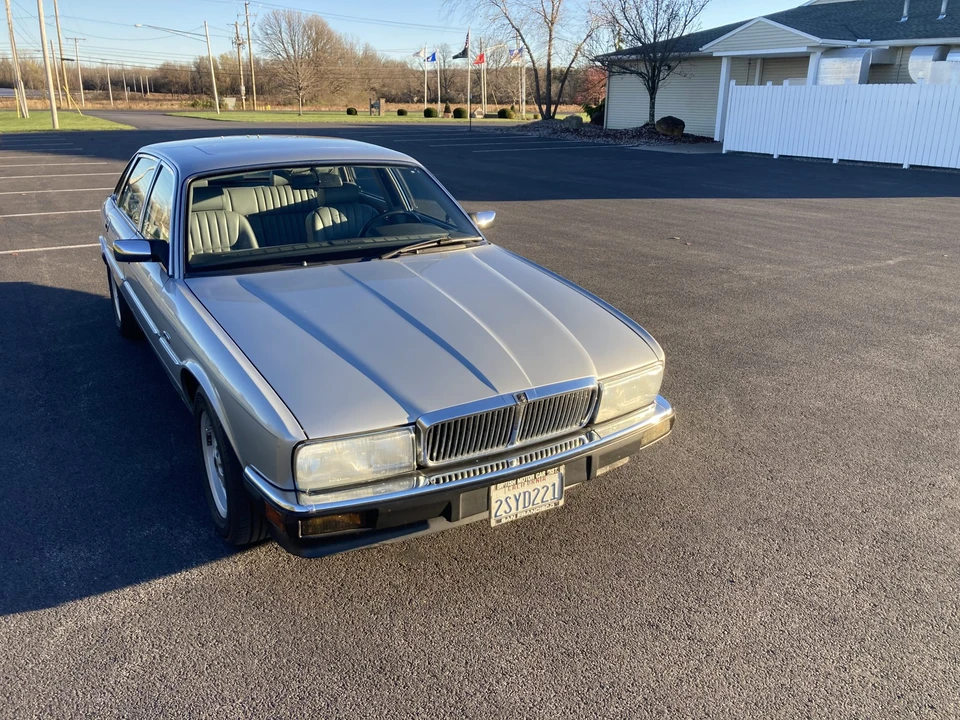 1990 Jaguar XJ40 XJ - Image 21 of 31
