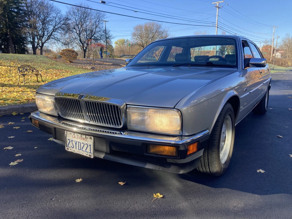 1990 Jaguar XJ40 XJ - Image 14 of 31