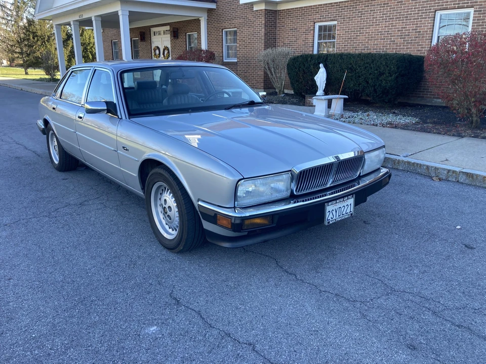 1990 Jaguar XJ40 XJ - Image 29 of 31