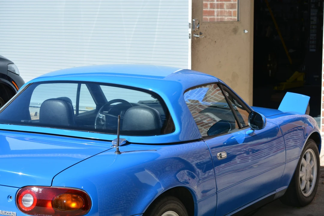 1990 Mazda NA MX-5 Miata - Image 28 of 31