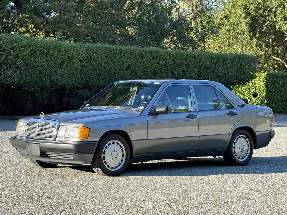 1990 Mercedes-Benz 190E - Image 5 of 31