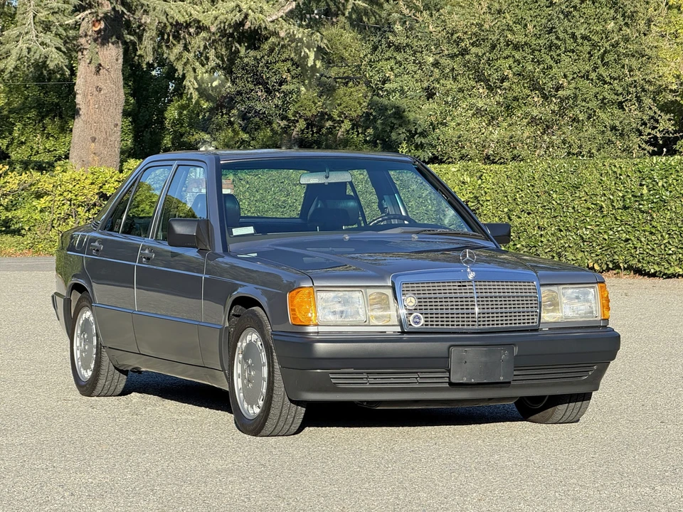 1990 Mercedes-Benz 190E - Image 23 of 31
