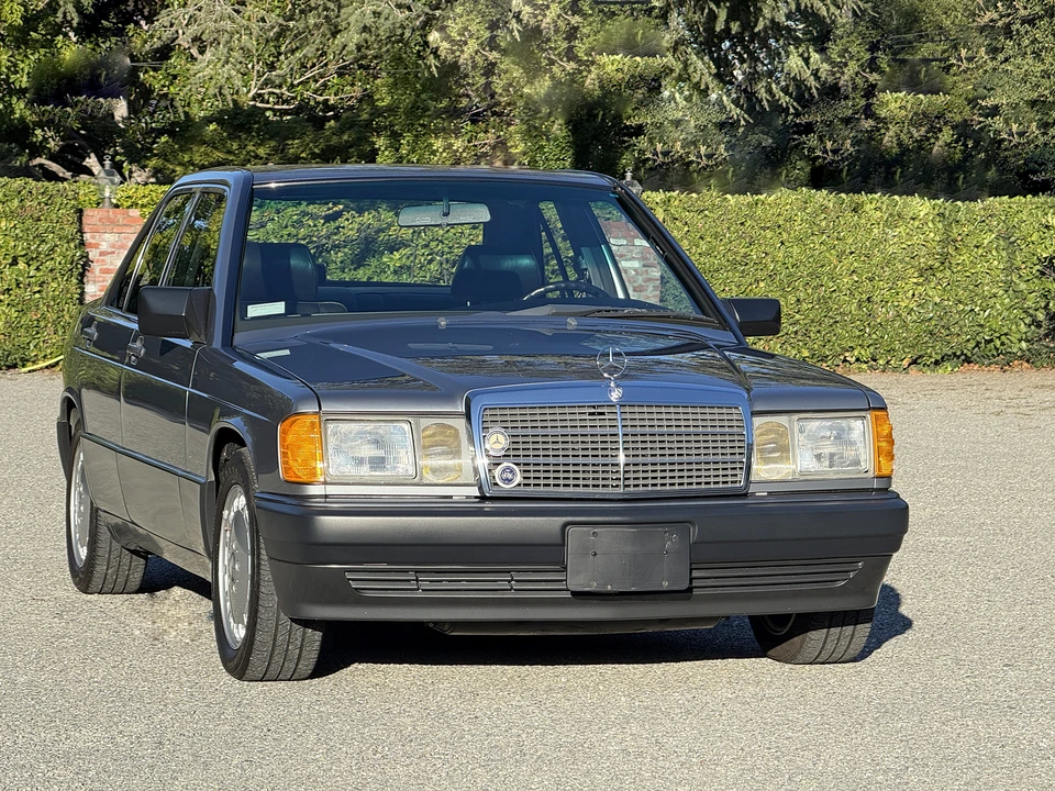 1990 Mercedes-Benz 190E - Image 24 of 31