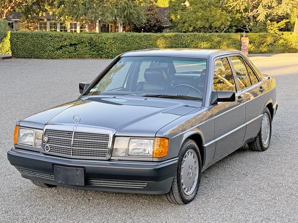 1990 Mercedes-Benz 190E - Image 26 of 31