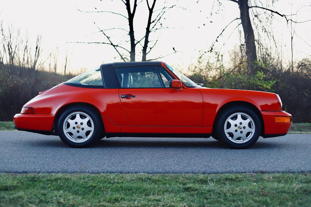 1990 Porsche 964 Carrera - Image 11 of 31