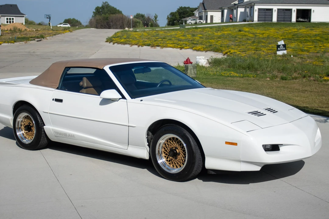 1991 Pontiac Firebird Trans Am 3rd Gen - Image 7 of 31