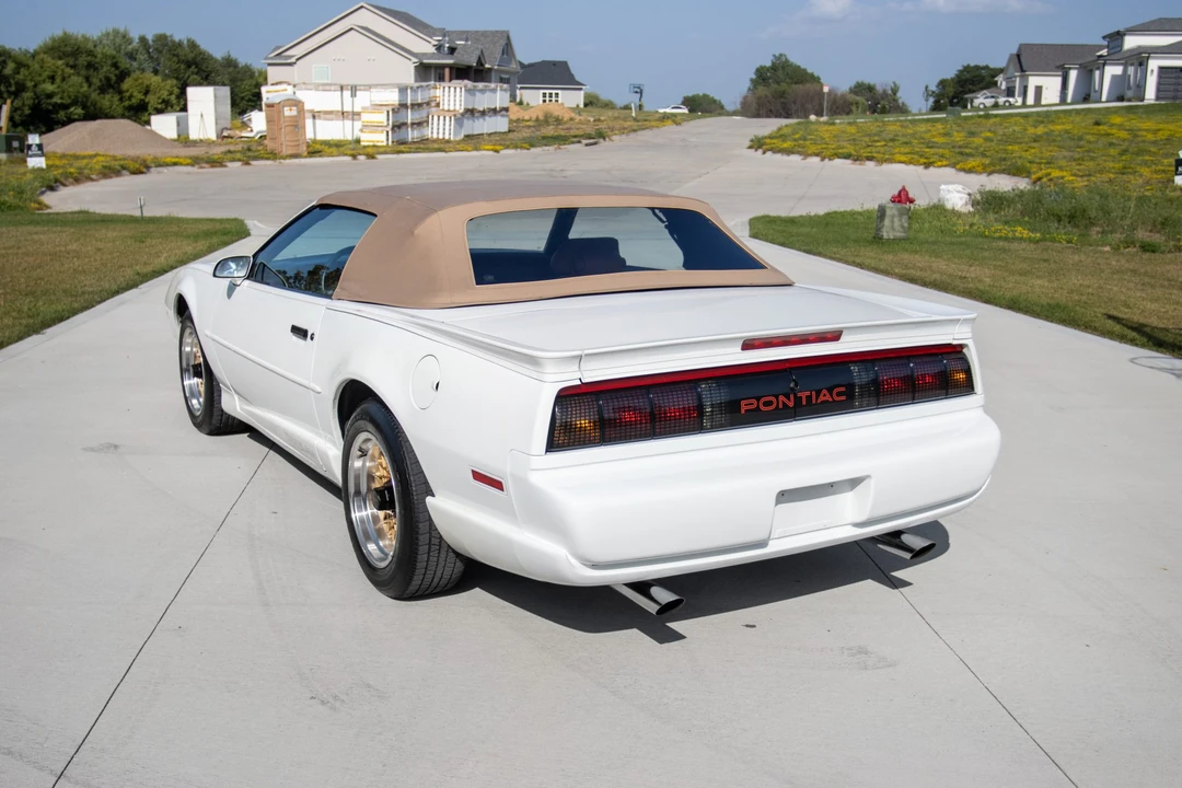 1991 Pontiac Firebird Trans Am 3rd Gen - Image 3 of 31