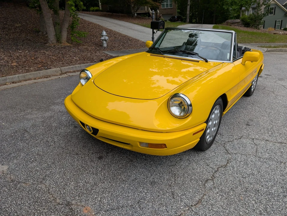 1992 Alfa Romeo Series 4 - Image 2 of 31