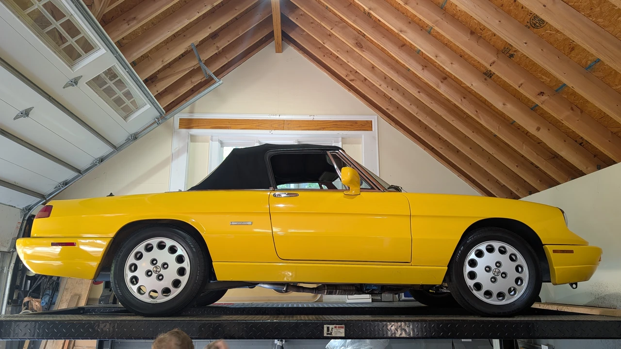 1992 Alfa Romeo Series 4 - Image 28 of 31
