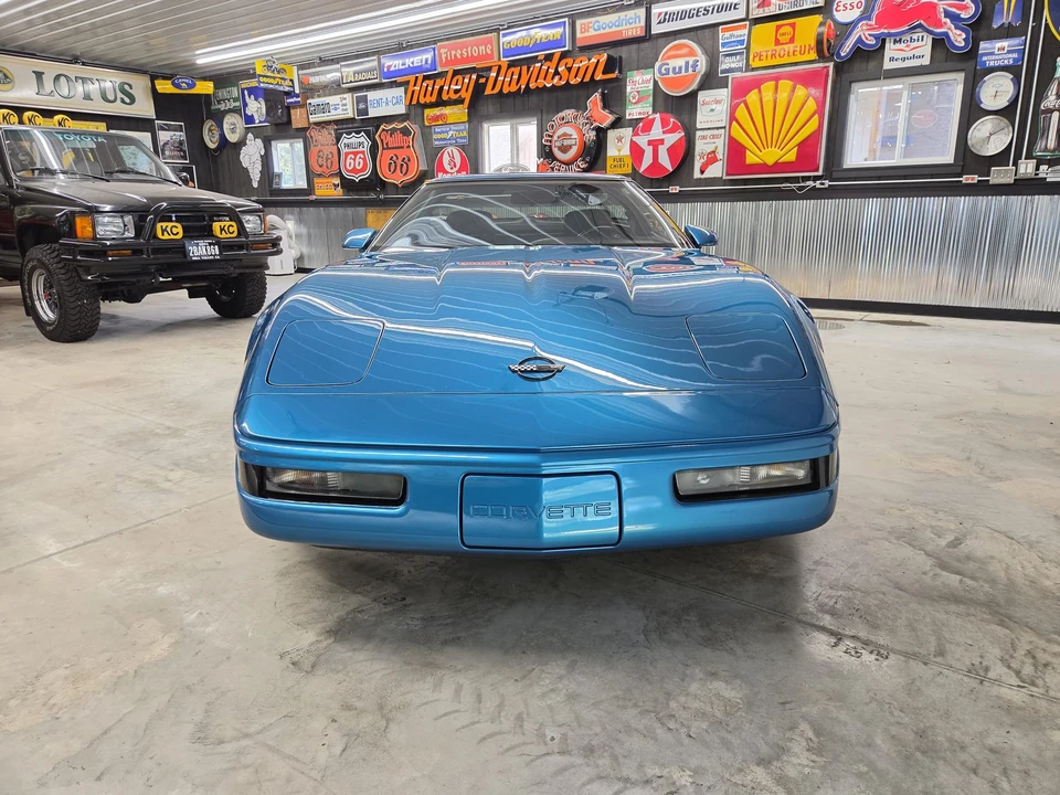 1992 Chevrolet Corvette C4 ZR1 - Image 10 of 31