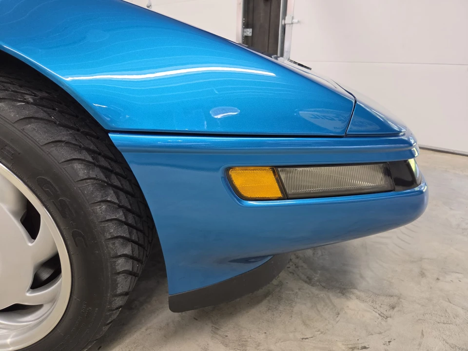 1992 Chevrolet Corvette C4 ZR1 - Image 15 of 31
