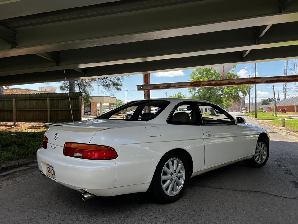 1992 Lexus SC400 - Image 29 of 31