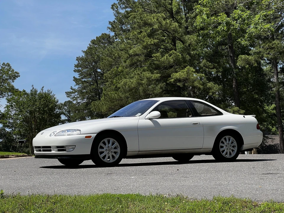 1992 Lexus SC400 - Image 17 of 31