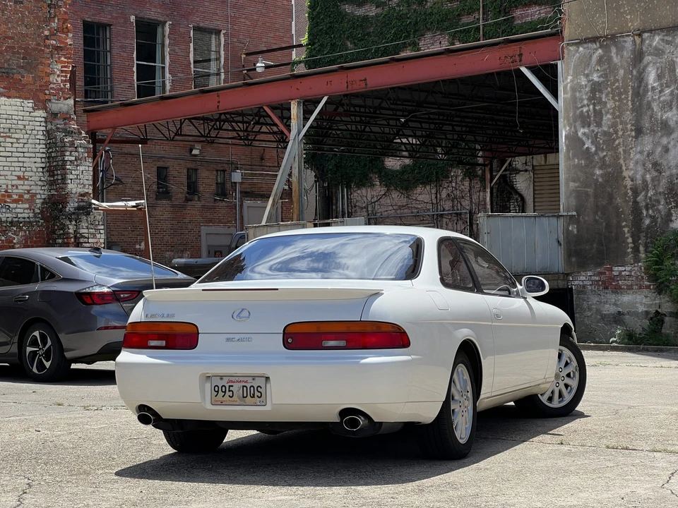 1992 Lexus SC400 - Image 11 of 31
