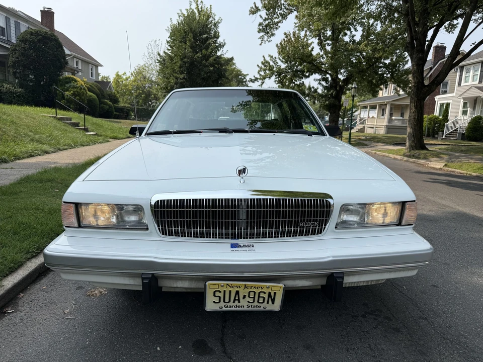 1993 Buick Century - Image 5 of 31