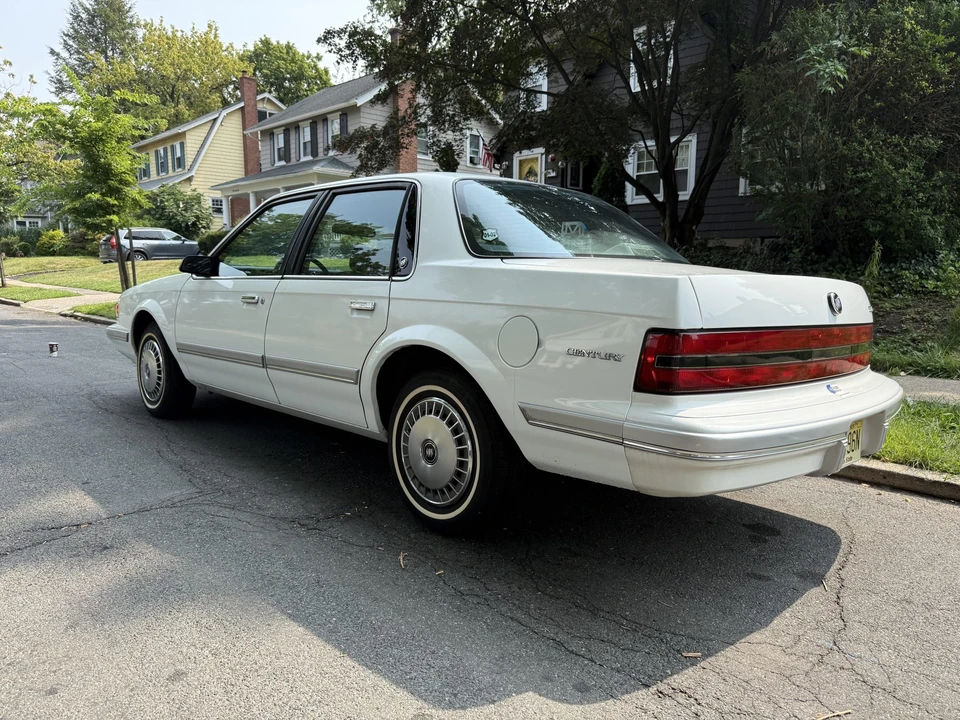 1993 Buick Century - Image 14 of 31