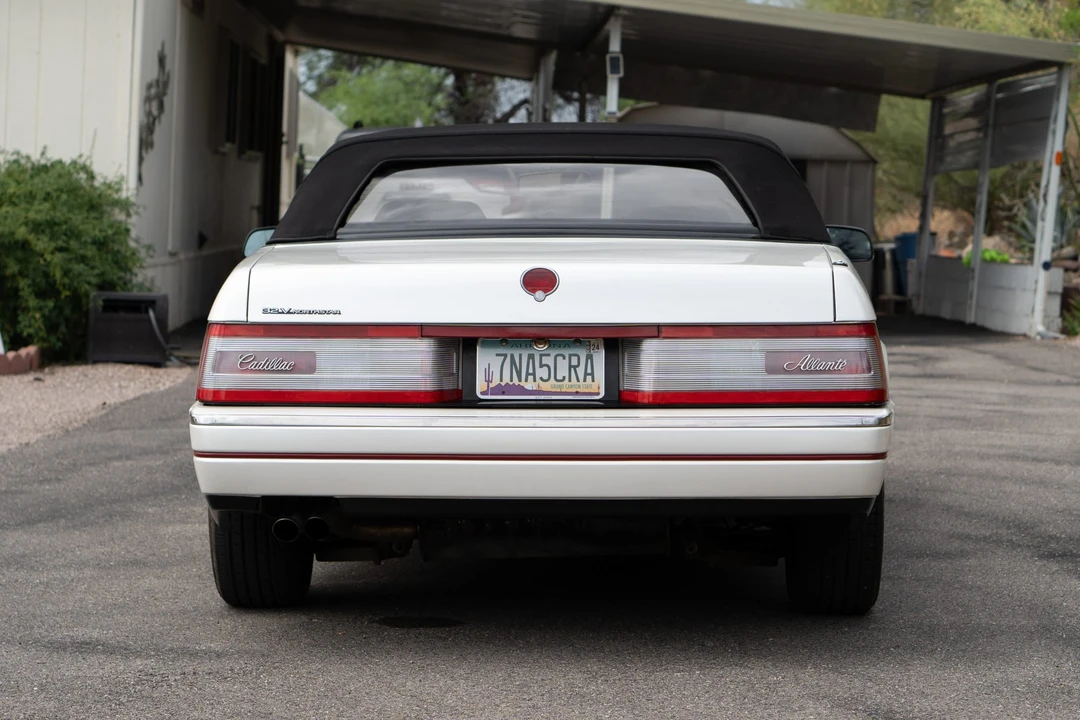 1993 Cadillac Allante - Image 15 of 31