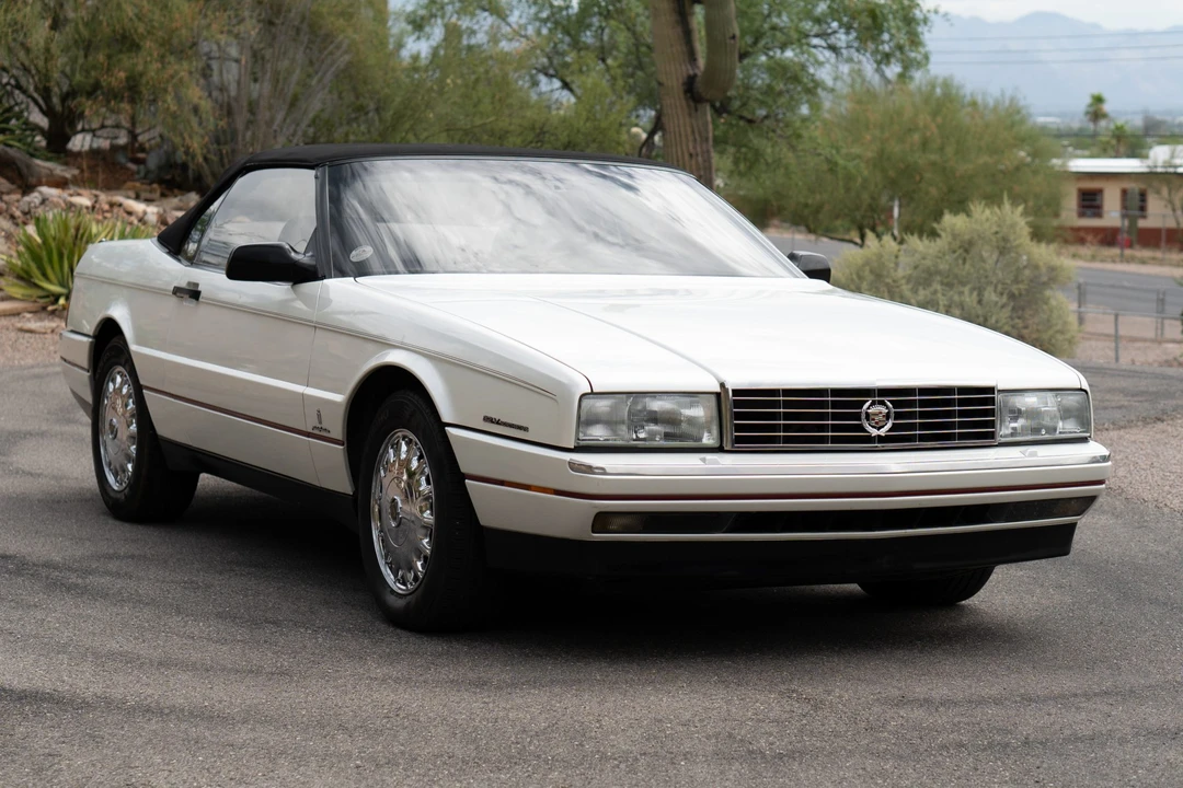 1993 Cadillac Allante - Image 12 of 31