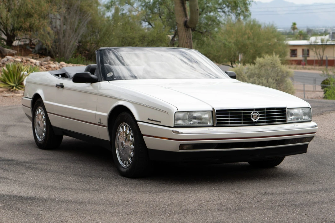 1993 Cadillac Allante - Image 3 of 31