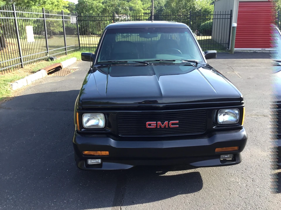 1993 GMC S-15 Jimmy 1st Gen - Image 17 of 31