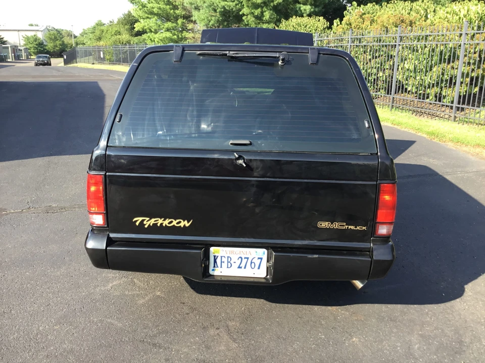 1993 GMC S-15 Jimmy 1st Gen - Image 5 of 31