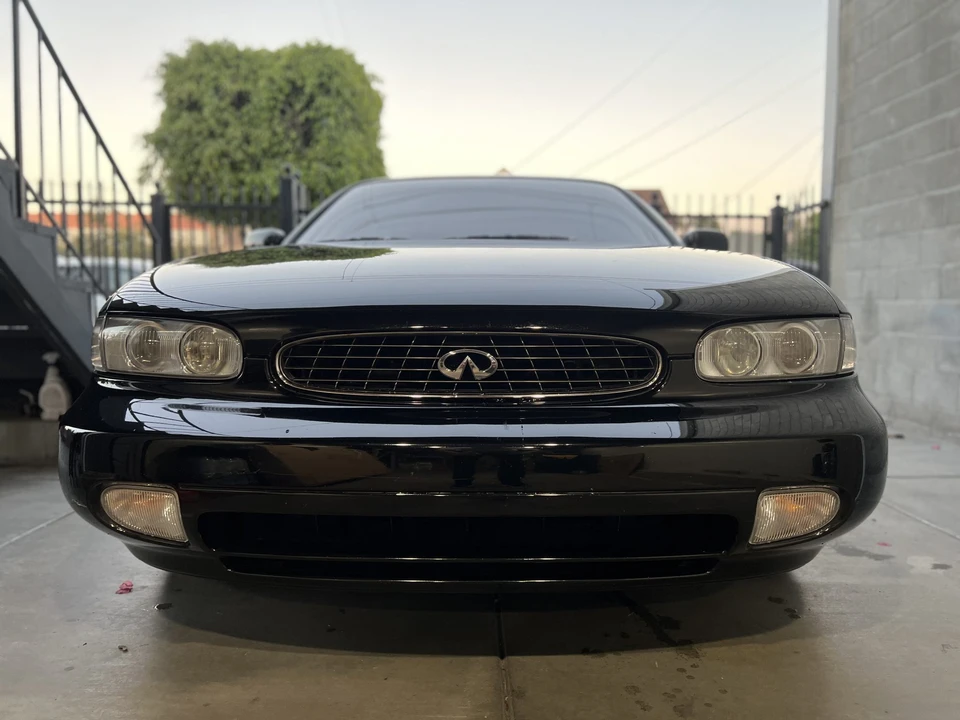 1993 Infiniti J30 - Image 24 of 31