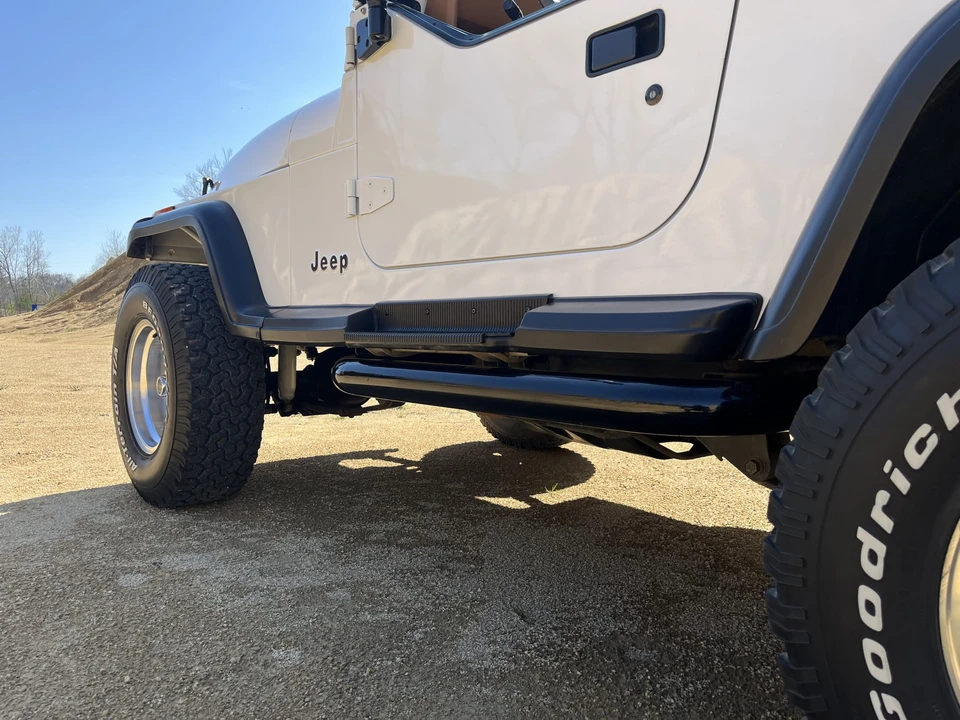 1993 Jeep YJ Wrangler - Image 25 of 31
