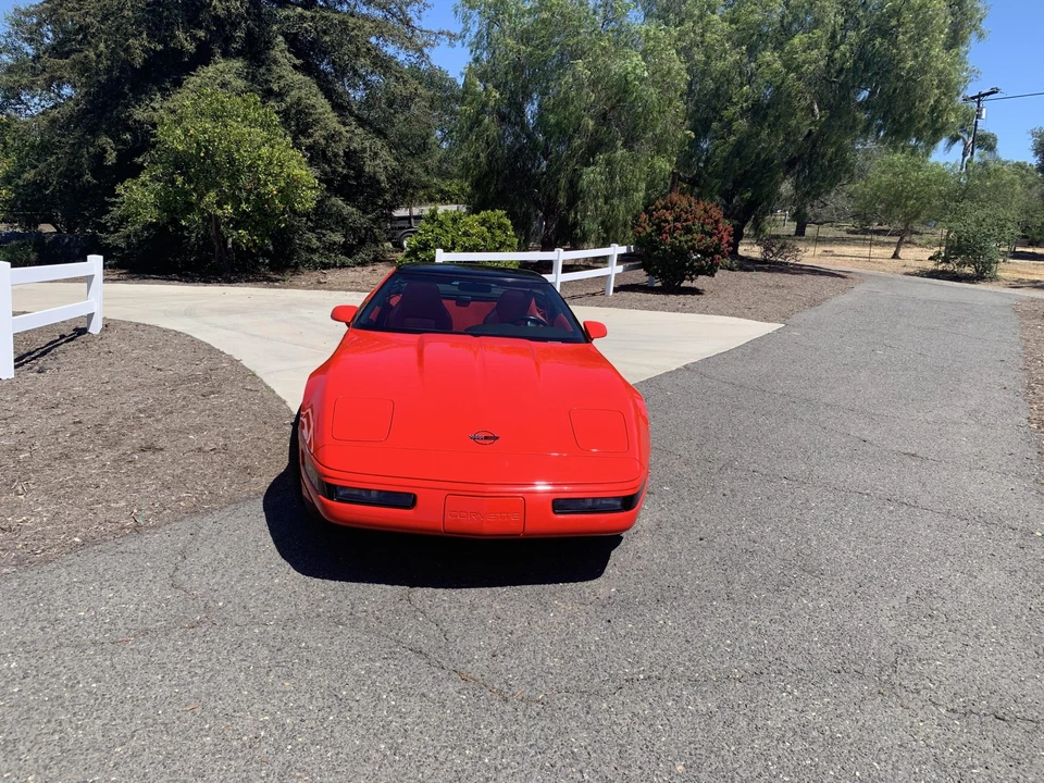 1994 Chevrolet Corvette C4 - Image 3 of 31