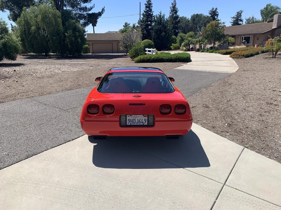 1994 Chevrolet Corvette C4 - Image 8 of 31