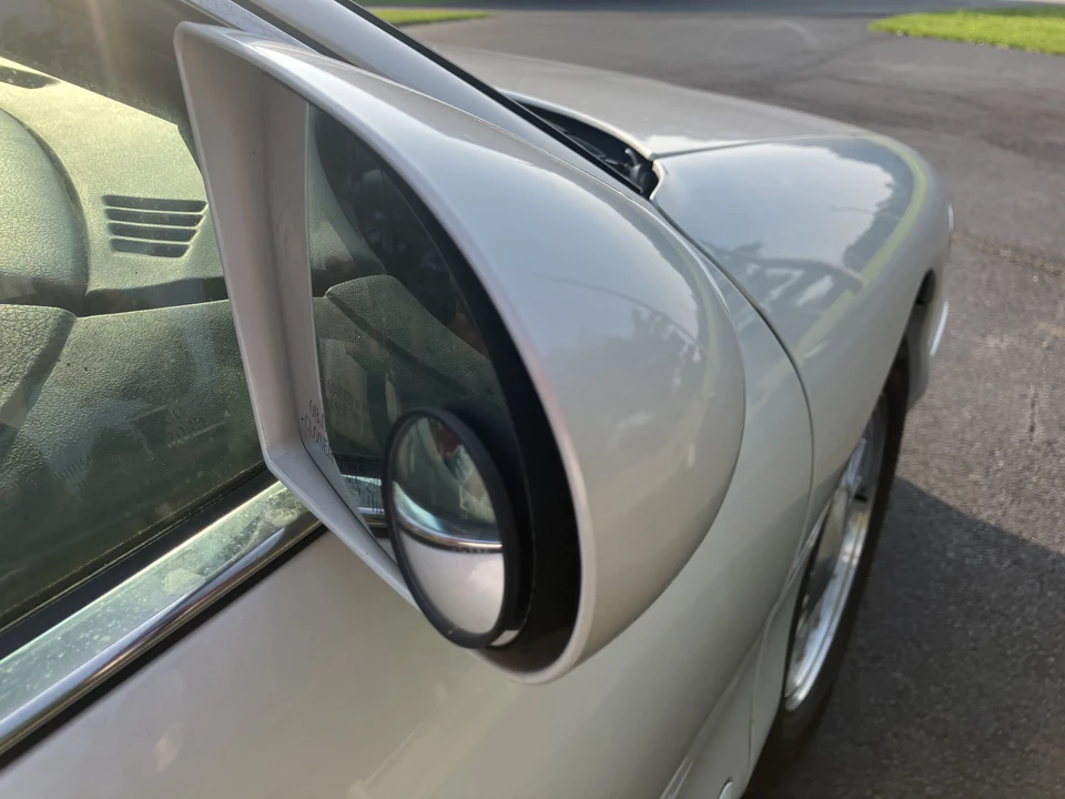 1994 Lincoln Continental 8th Gen - Image 25 of 31