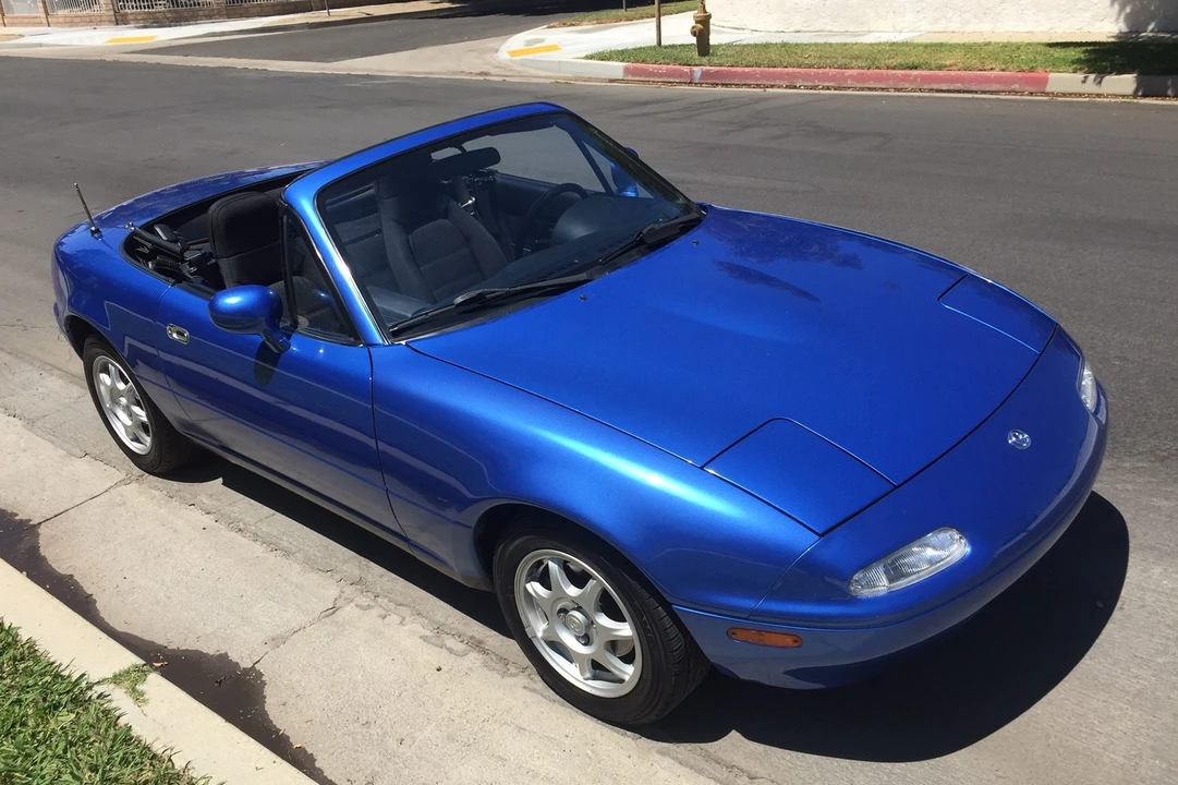 1994 Mazda NA MX-5 Miata - Image 2 of 31
