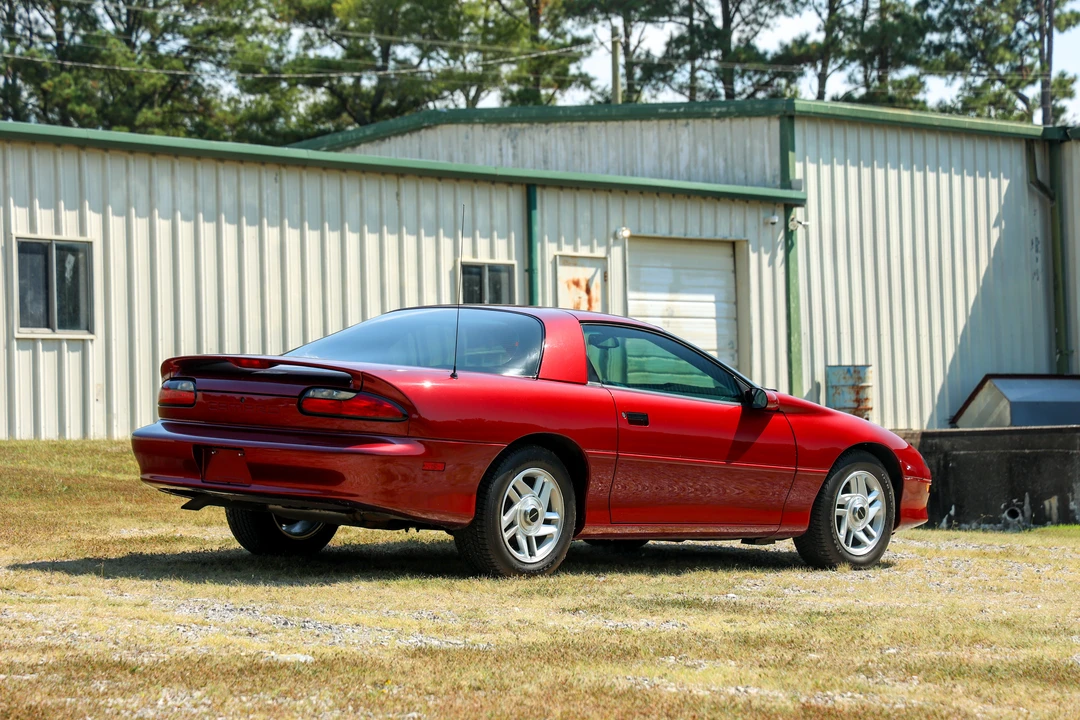 1995 Chevrolet Camaro 4th Gen - Image 11 of 31