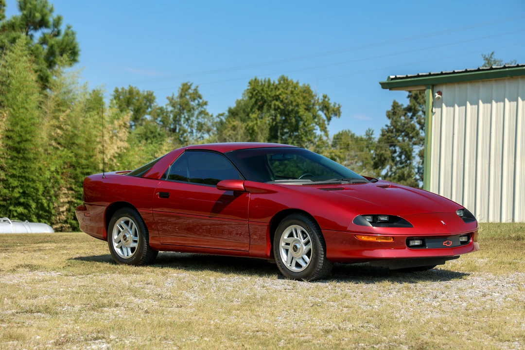 1995 Chevrolet Camaro 4th Gen - Image 2 of 31