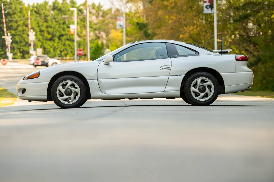 1995 Dodge Stealth - Image 5 of 31