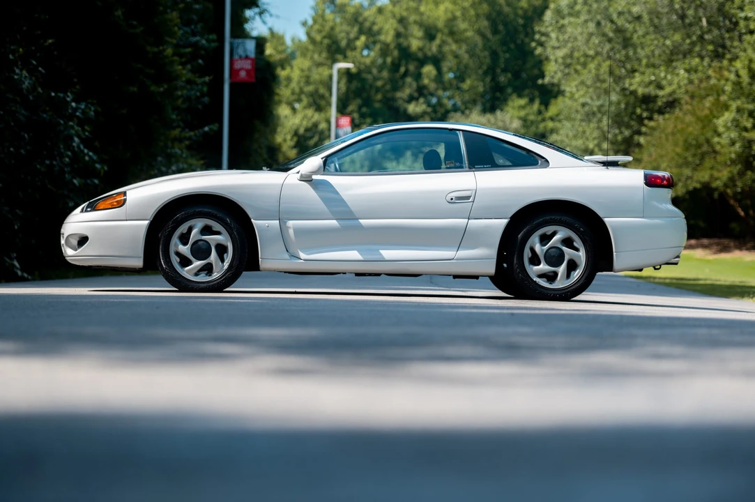 1995 Dodge Stealth - Image 12 of 31