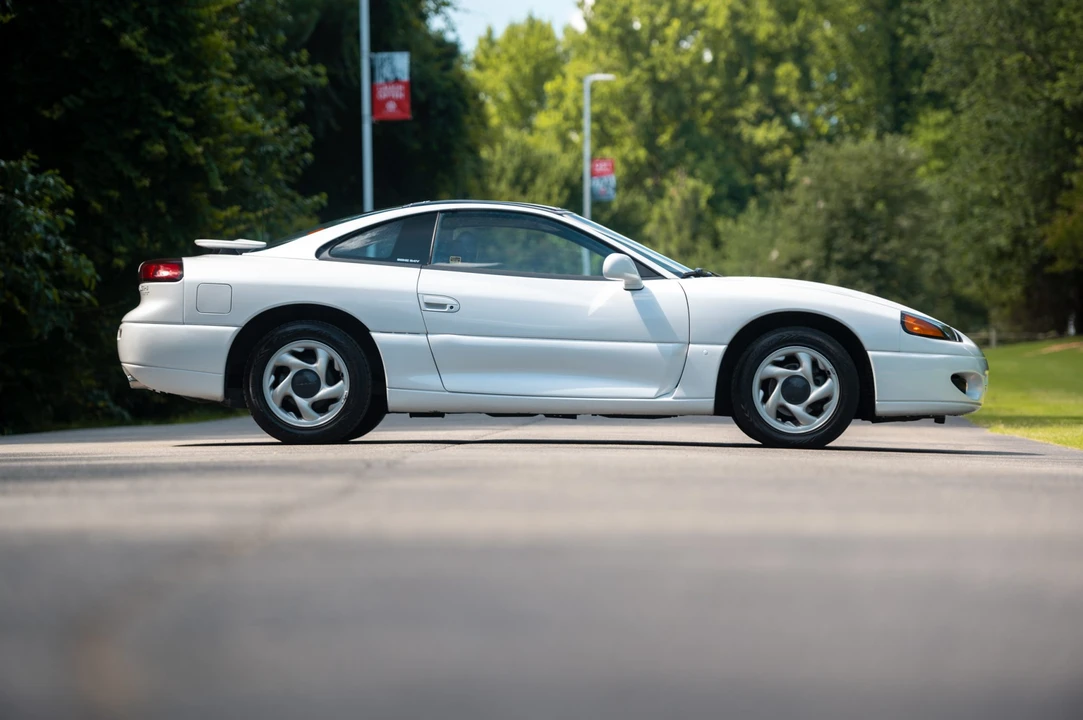 1995 Dodge Stealth - Image 20 of 31